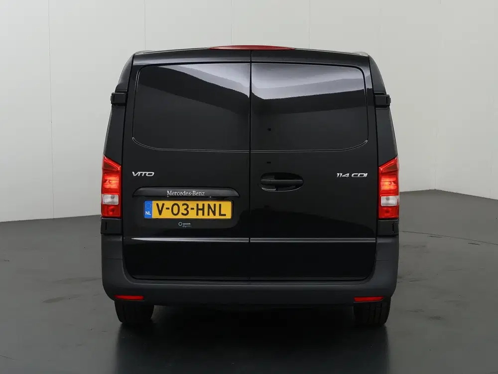 Mercedes-Benz Vito 114 CDI uit 2024, foto 4