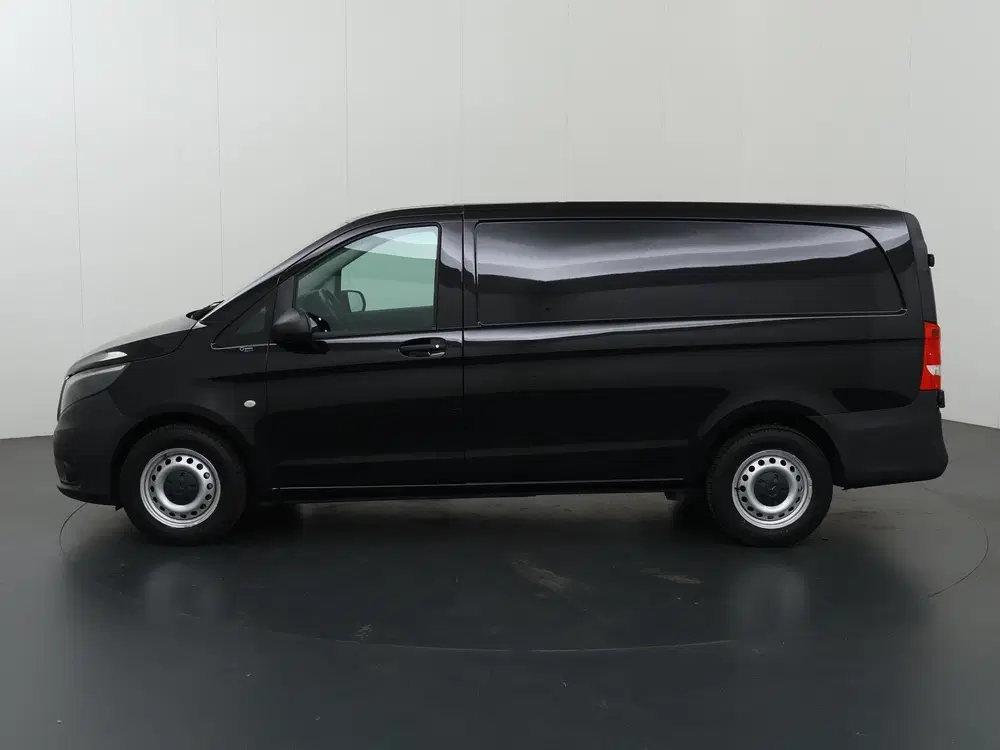 Mercedes-Benz Vito 114 CDI uit 2024, foto 5