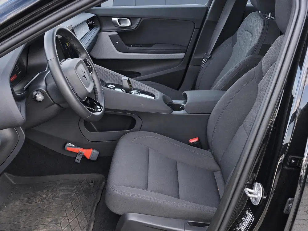 Polestar 2 Long Range Single Motor 82 kWh uit 2024, foto 5