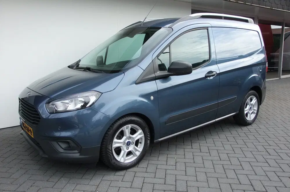 Ford Transit Courier 1.5 TDCI Trend uit 2020, foto 10