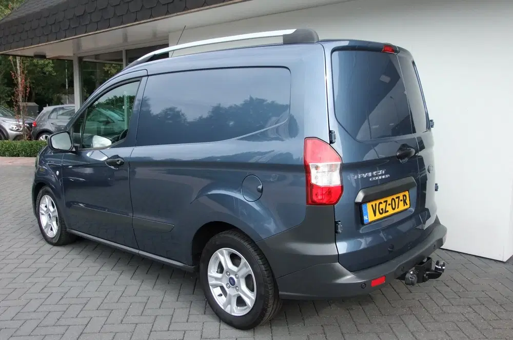Ford Transit Courier 1.5 TDCI Trend uit 2020, foto 12
