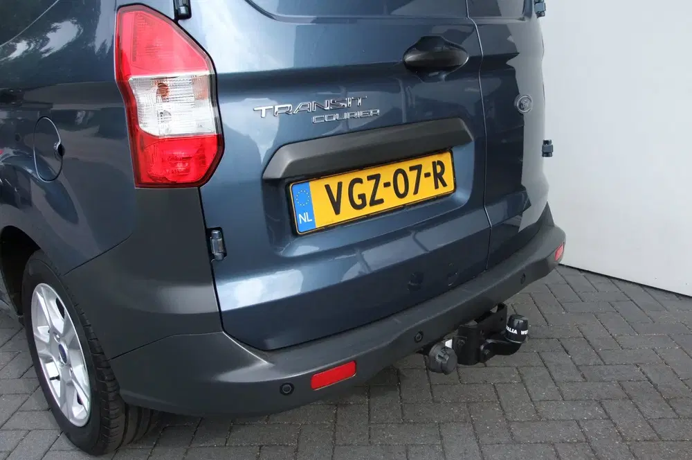 Ford Transit Courier 1.5 TDCI Trend uit 2020, foto 13