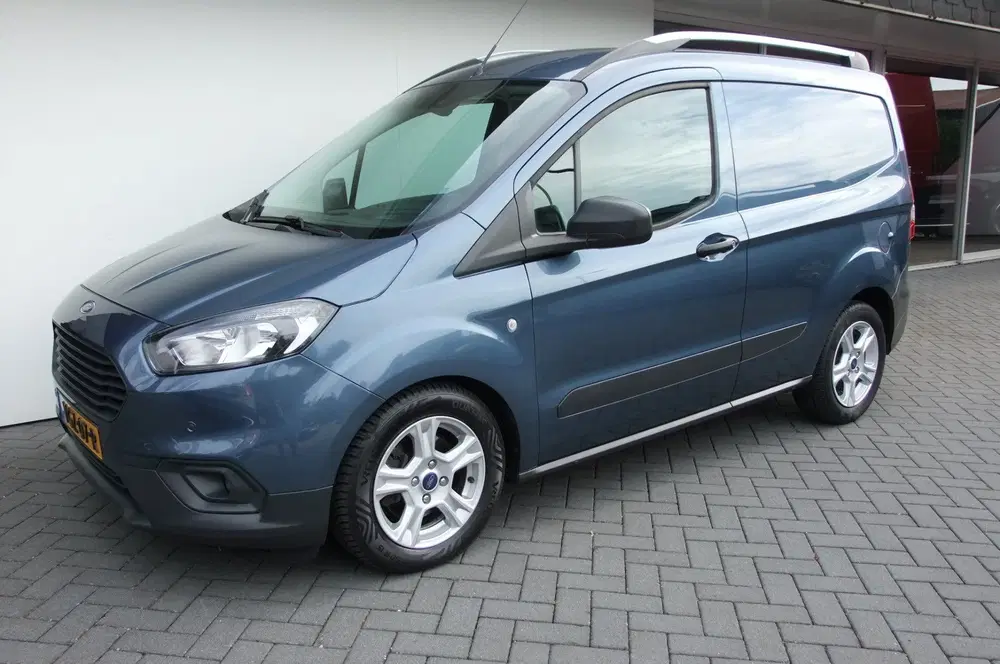 Ford Transit Courier 1.5 TDCI Trend uit 2020, foto 8