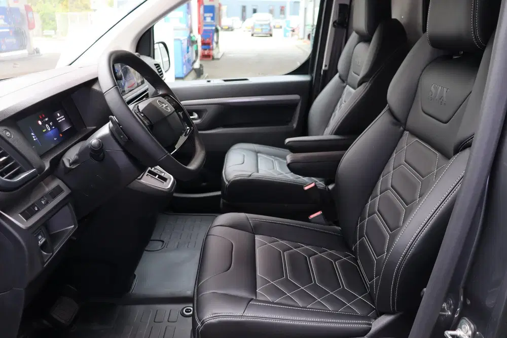 Opel Vivaro L3 75 kWh STX uit 2026, foto 10