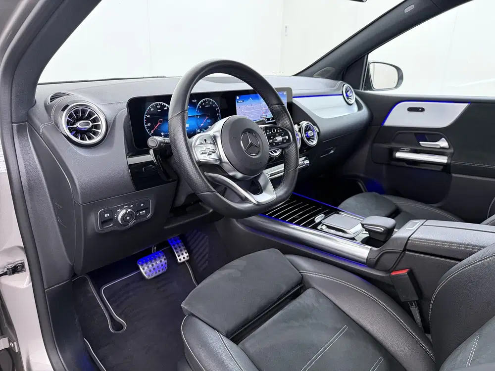 Mercedes-Benz B-Klasse 250e AMG uit 2020, foto 14