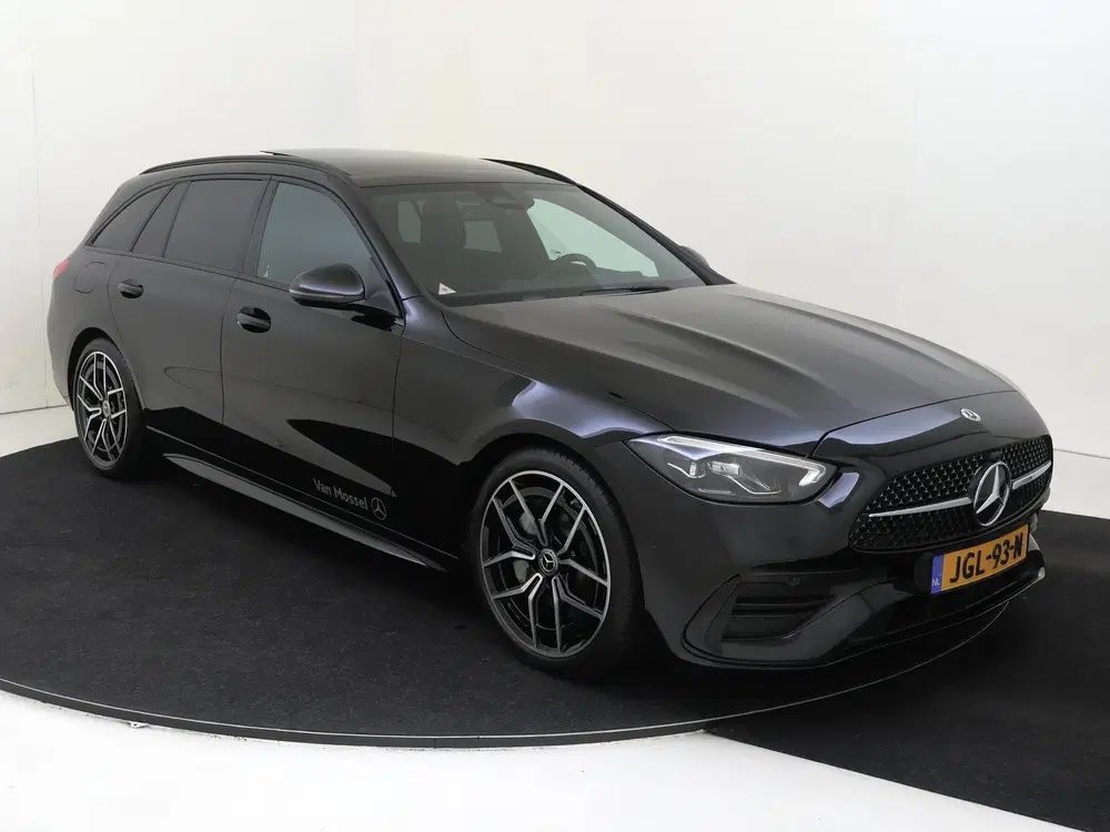 Mercedes-Benz C-Klasse 180 Business Solution AMG Pano uit 2025, foto 2