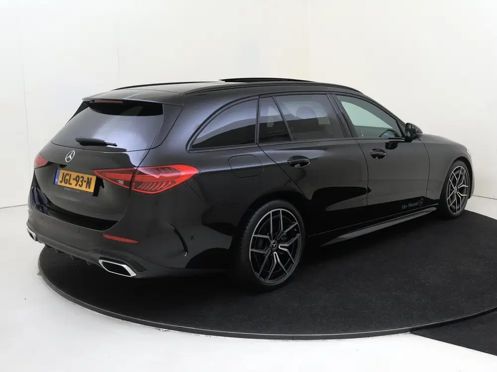 Mercedes-Benz C-Klasse 180 Business Solution AMG Pano uit 2025, foto 4