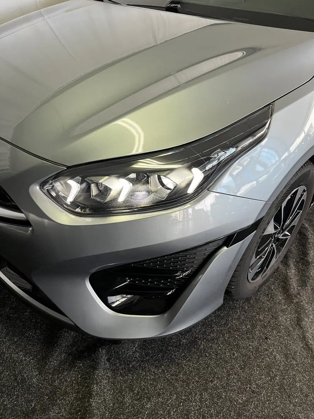 Kia Ceed 1.6 GDI PHEV PLUG-IN DynamicPlusLine 1E uit 2022, foto 4