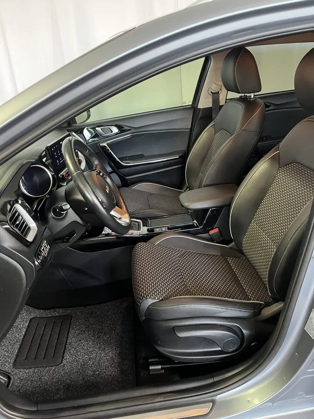 Kia Ceed 1.6 GDI PHEV PLUG-IN DynamicPlusLine 1E uit 2022, foto 5