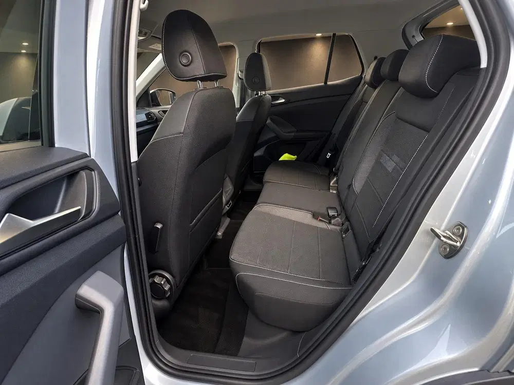Volkswagen T-Cross 1.0 TSI Style Business R uit 2020, foto 13