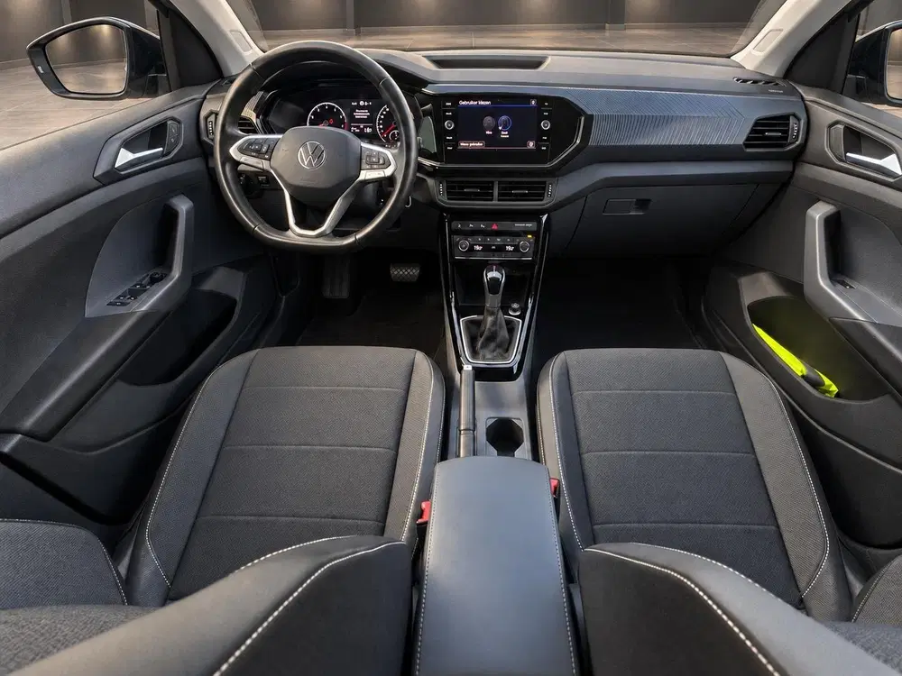 Volkswagen T-Cross 1.0 TSI Style Business R uit 2020, foto 14