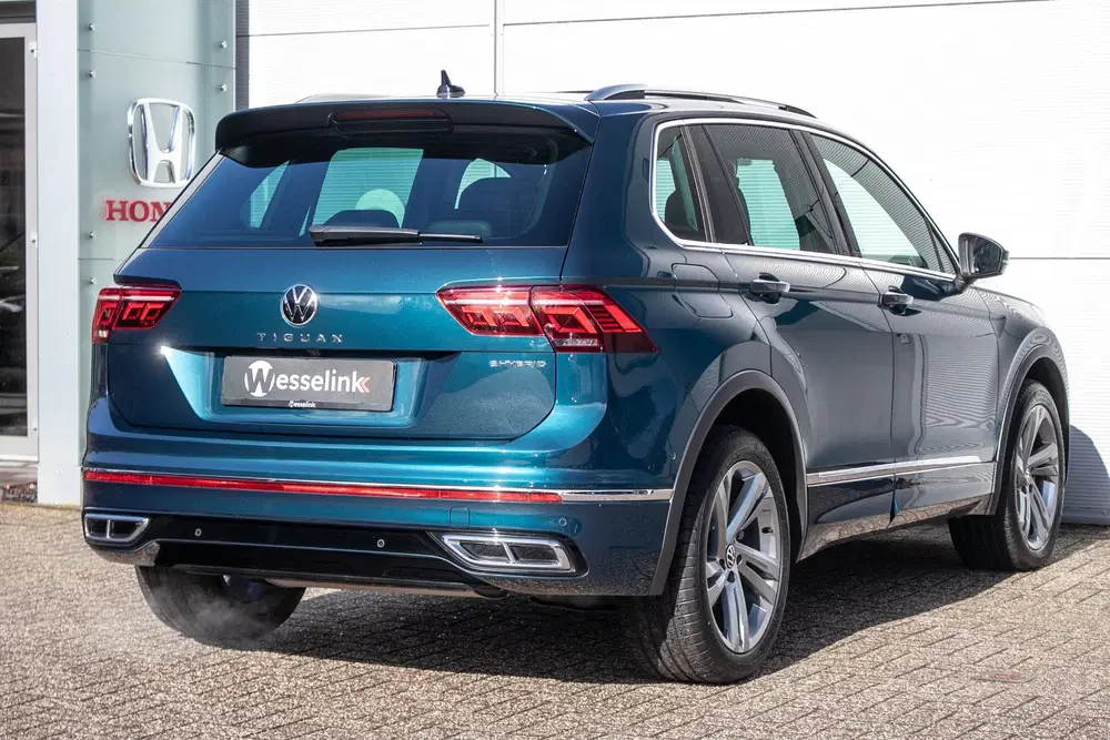 Volkswagen Tiguan 1.4 TSI eHybrid R-Line Business+ uit 2023, foto 2