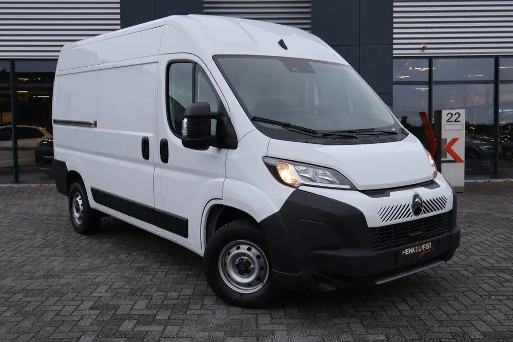 Citroën Jumper Citroen JUMPER L2H2 BlueHDI 140pk uit 2024, foto 10
