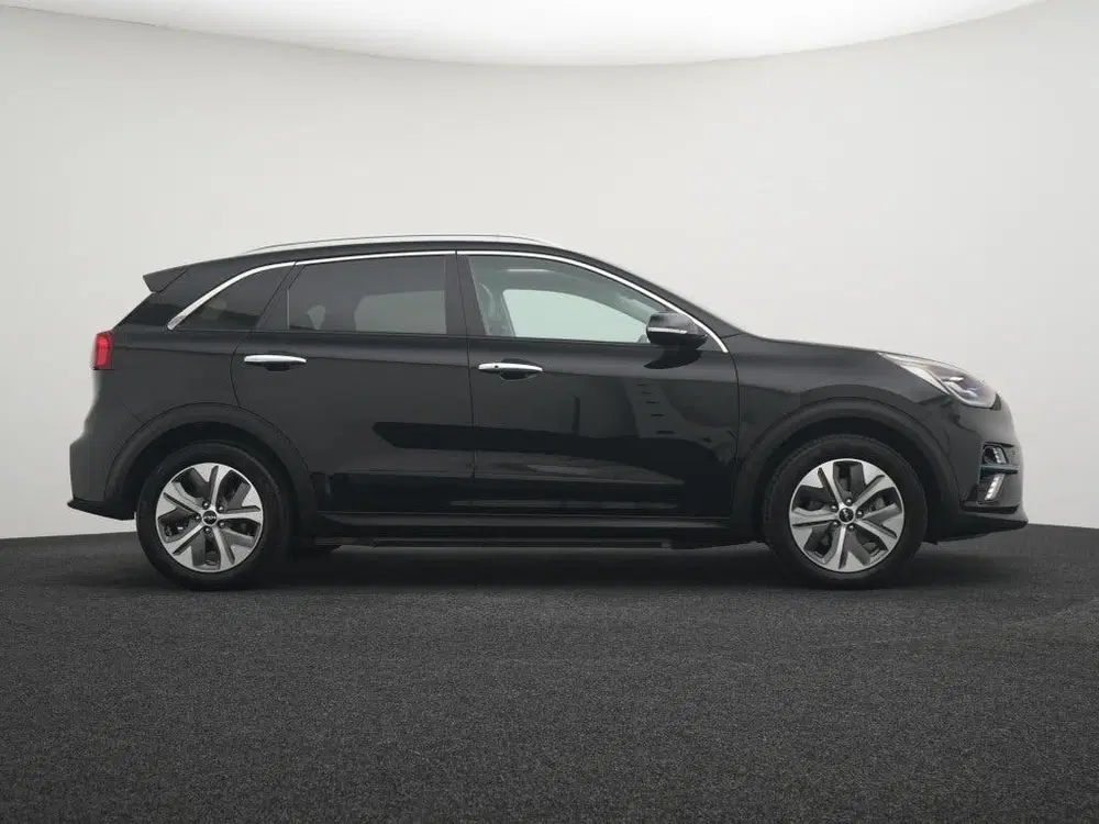 Kia Niro ExecutiveLine 64 kWh uit 2022, foto 15
