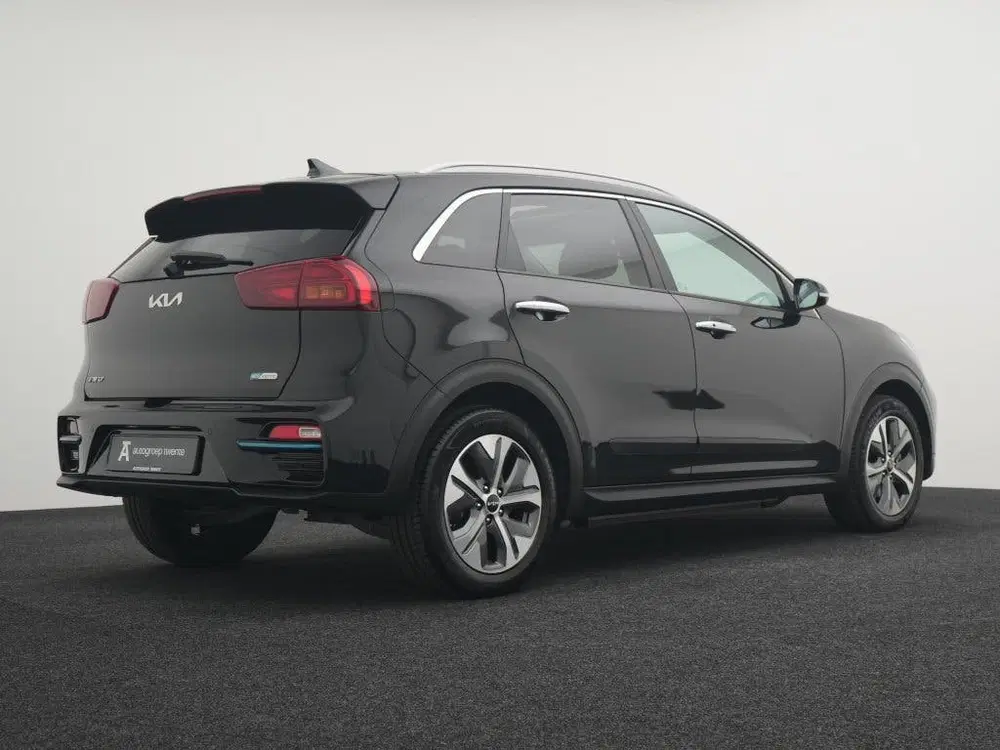Kia Niro ExecutiveLine 64 kWh uit 2022, foto 2