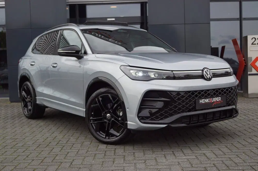 Volkswagen Tiguan 1.5 eTSI DSG R-Line Black st 150pk uit 2025, foto 10
