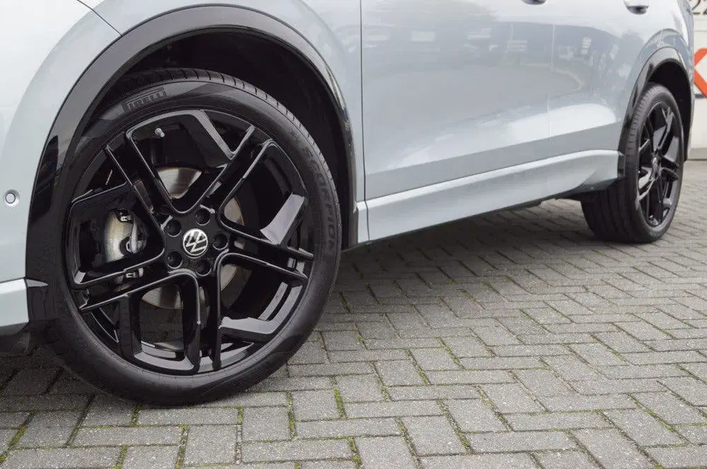 Volkswagen Tiguan 1.5 eTSI DSG R-Line Black st 150pk uit 2025, foto 6