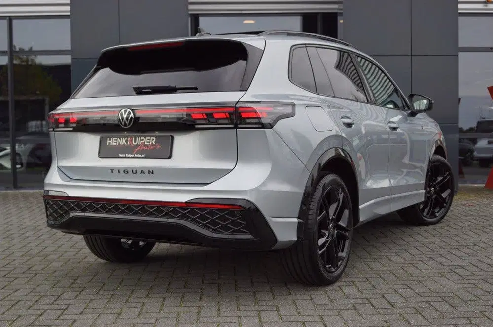 Volkswagen Tiguan 1.5 eTSI DSG R-Line Black st 150pk uit 2025, foto 9