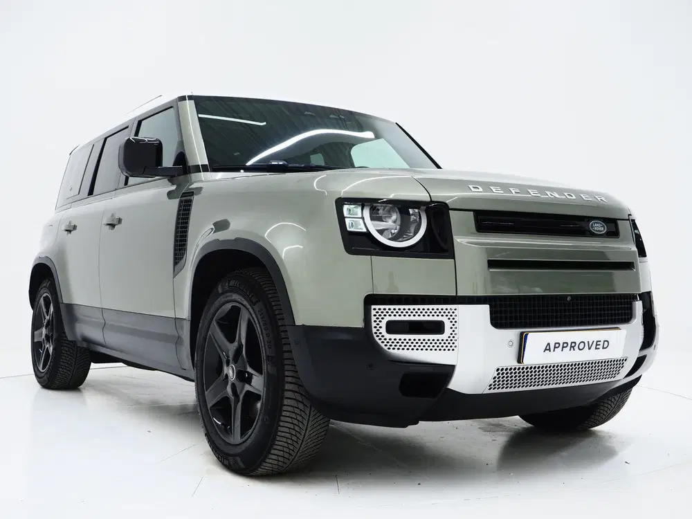 Land Rover Defender 2.0 P400e uit 2021, foto 11