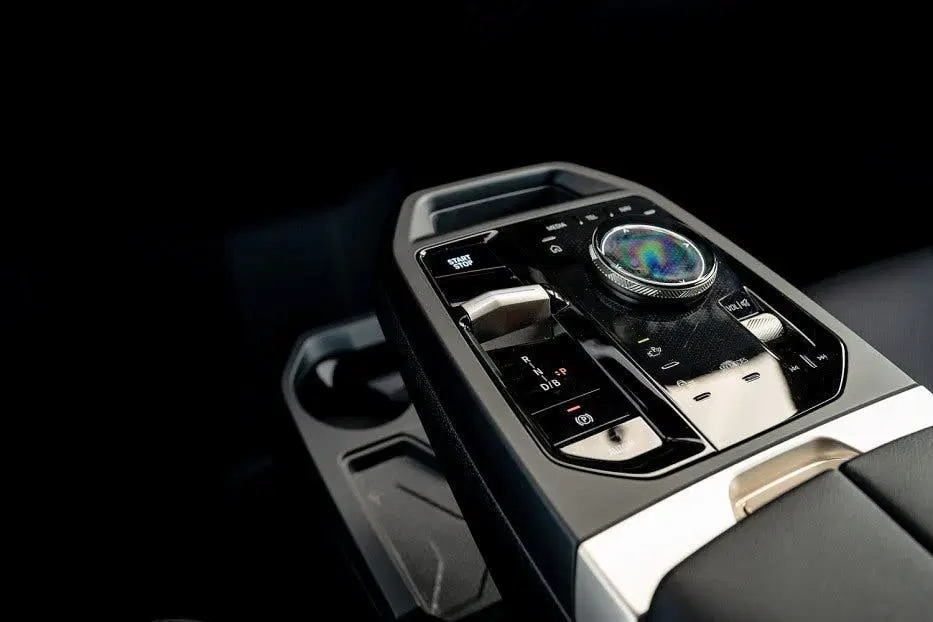 BMW iX xDrive40 Sportpakket uit 2023, foto 9