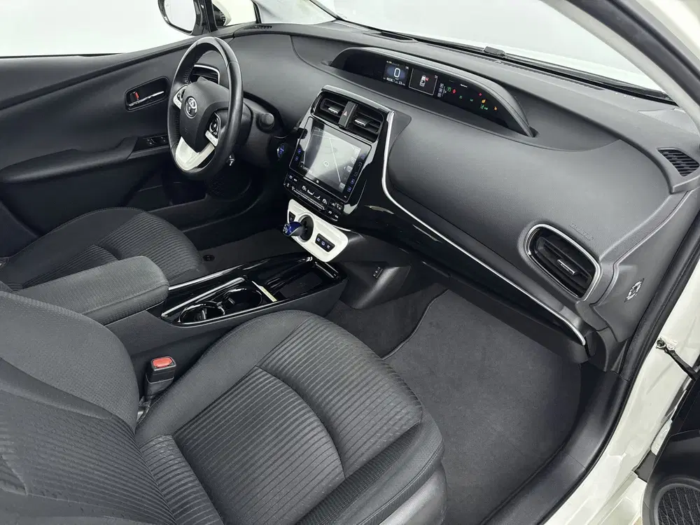 Toyota Prius 1.8 Plug-in Business Plus uit 2019, foto 6