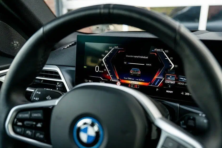 BMW i4 xDrive40 M Sport Pro uit 2025, foto 13