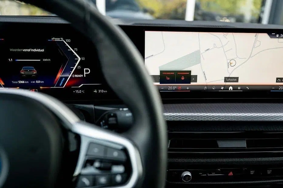 BMW i4 xDrive40 M Sport Pro uit 2025, foto 6