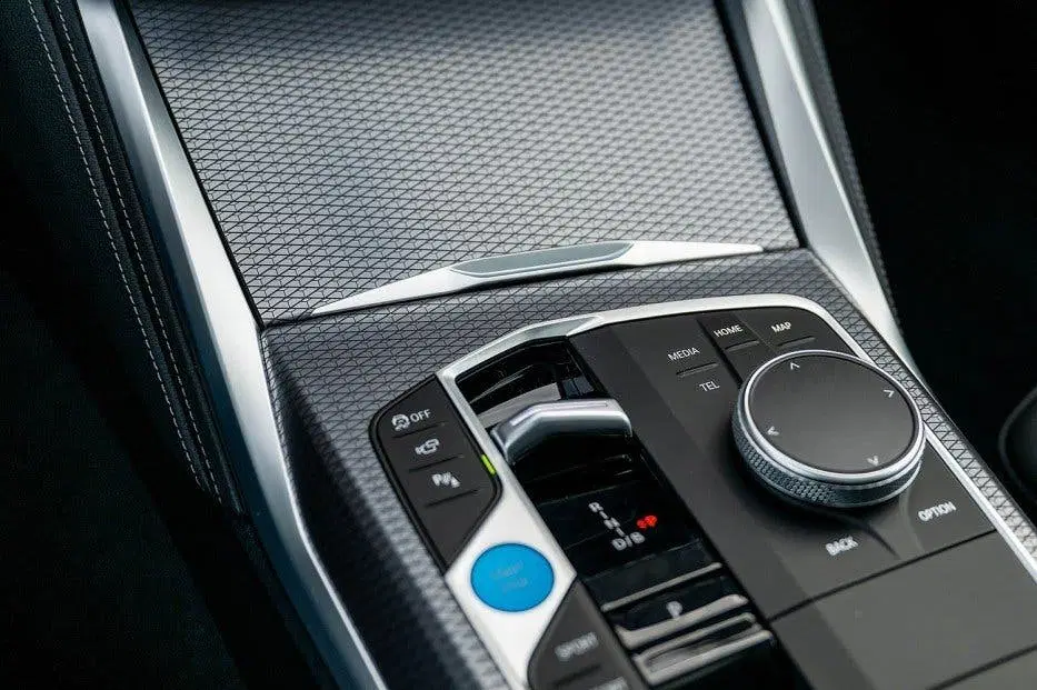 BMW i4 xDrive40 M Sport Pro uit 2025, foto 9