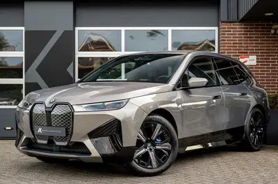 BMW iX xDrive40 Sportpakket uit 2023