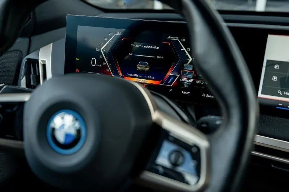 BMW iX xDrive40 Sportpakket uit 2023, foto 8