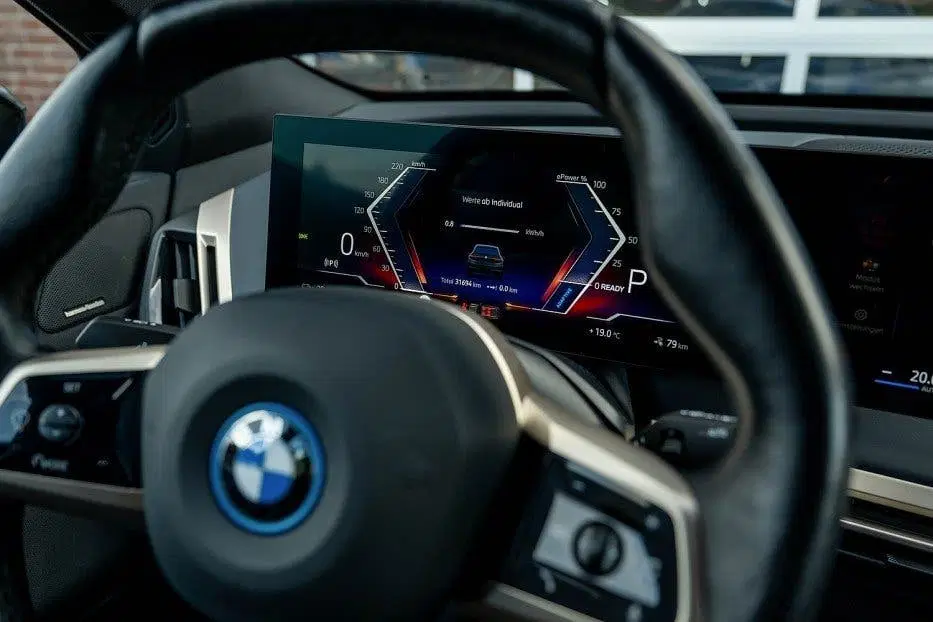 BMW iX xDrive40 Sportpakket uit 2023, foto 8