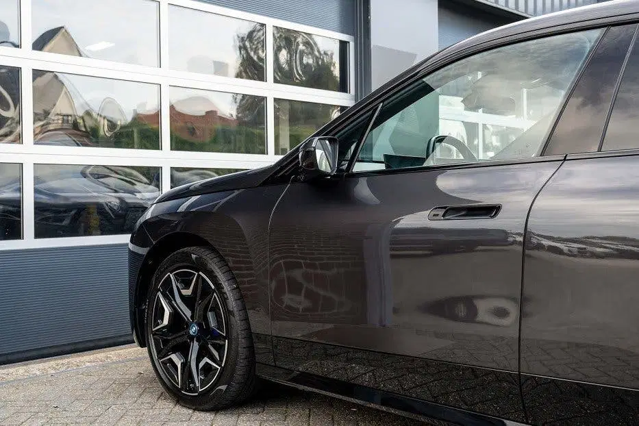 BMW iX xDrive40 Sportpakket uit 2023, foto 9