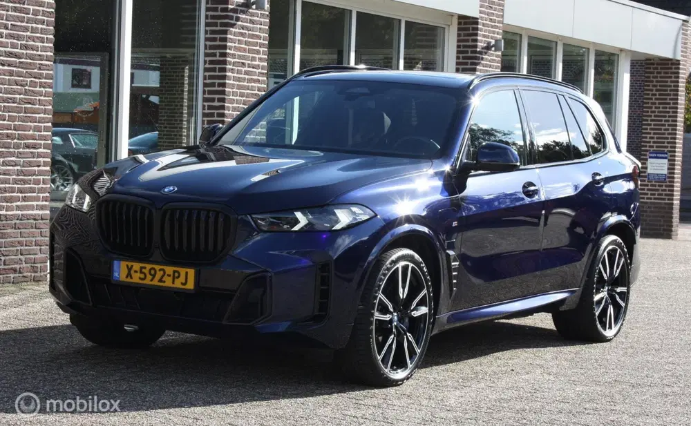 BMW X5 xDrive50e uit 2024, foto 3