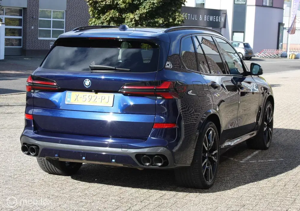 BMW X5 xDrive50e uit 2024, foto 6