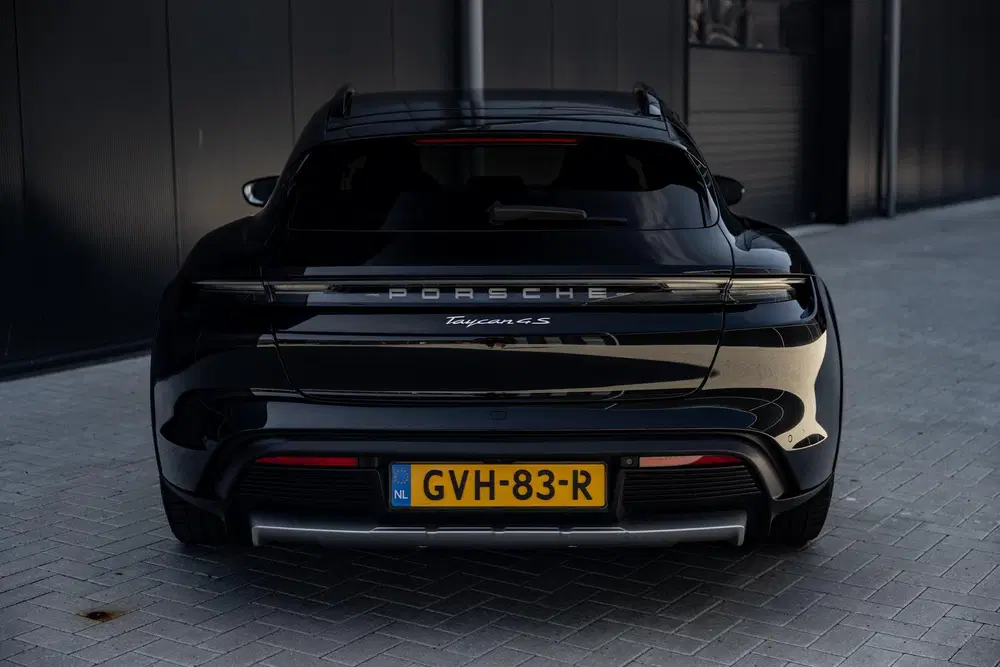 Porsche Taycan 4S 93 kWh uit 2023, foto 5