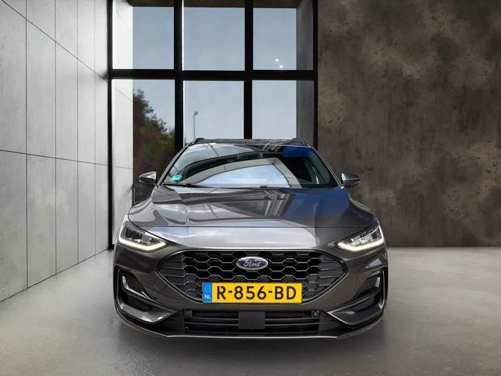 Ford Focus 1.0 EcoBoost Hybrid ST Line X uit 2022, foto 2