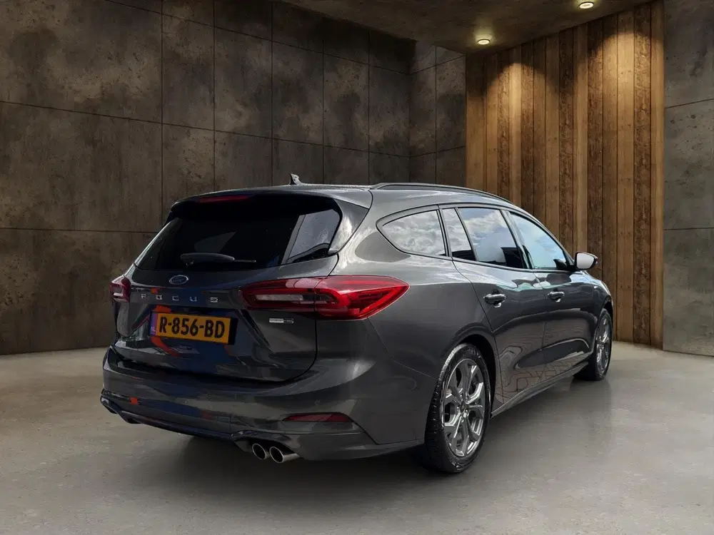 Ford Focus 1.0 EcoBoost Hybrid ST Line X uit 2022, foto 4