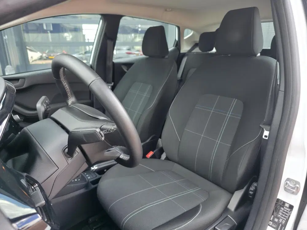 Ford Fiesta 1.0 EcoBoost Automaat uit 2021, foto 13
