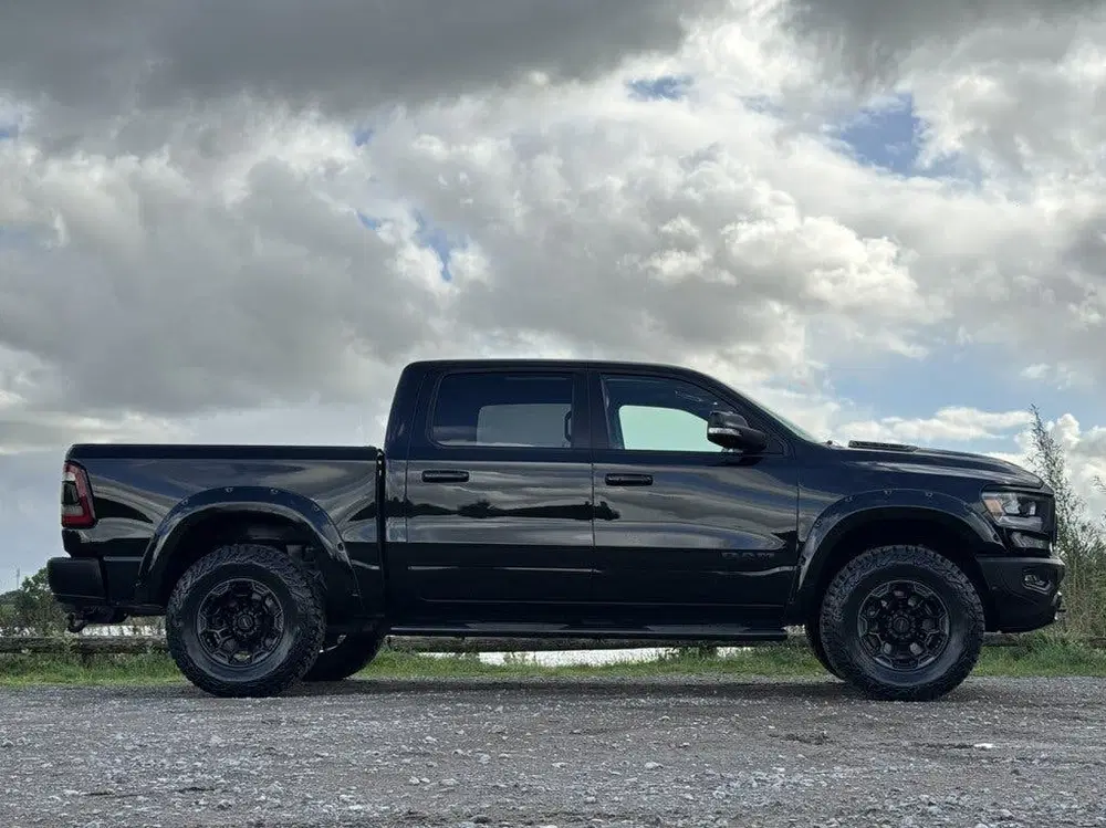 Dodge RAM REBEL 5.7L V8 WIDEBODY uit 2021, foto 3
