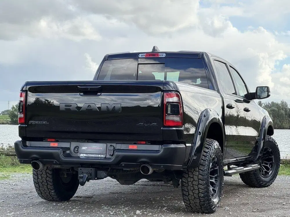 Dodge RAM REBEL 5.7L V8 WIDEBODY uit 2021, foto 4