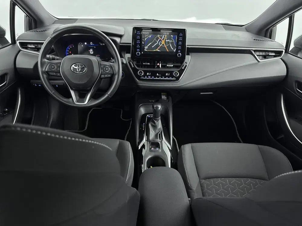Toyota Corolla 1.8 Hybrid Business uit 2020, foto 4