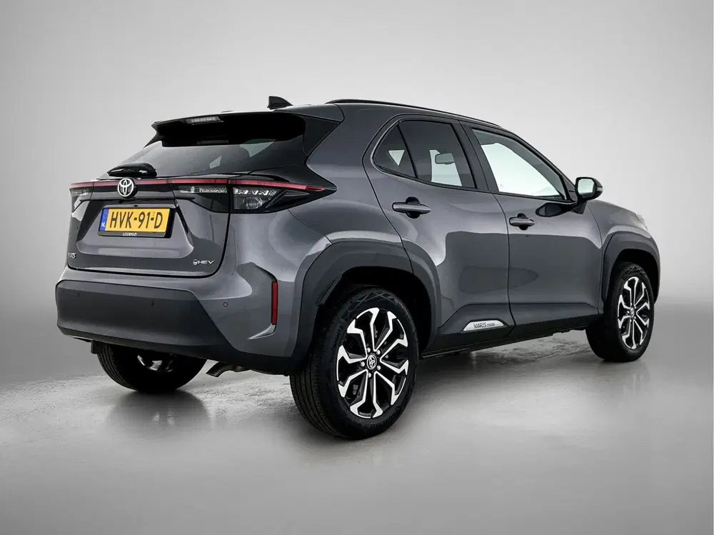 Toyota Yaris Cross 1.5 Hybrid 115 Dynamic Comfort pack uit 2025, foto 2