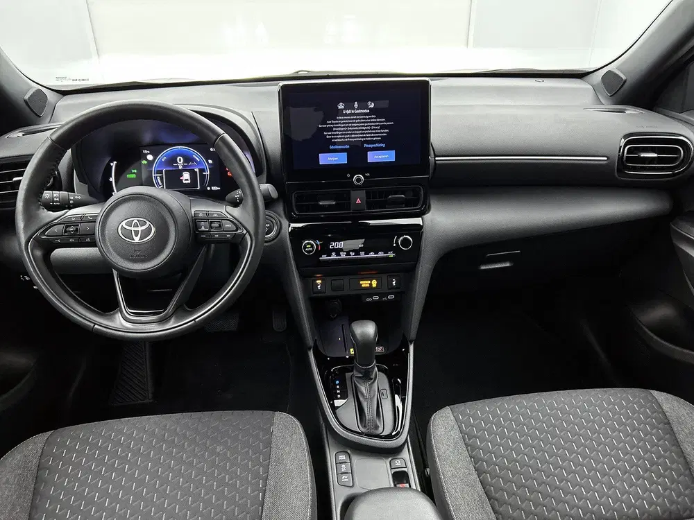 Toyota Yaris Cross 1.5 Hybrid 115 Dynamic Comfort pack uit 2025, foto 4