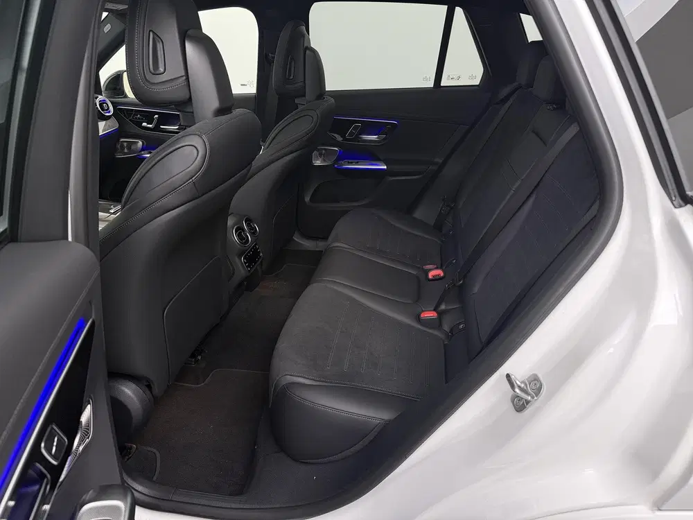 Mercedes-Benz GLC 300e 4MATIC AMG Line uit 2026, foto 11
