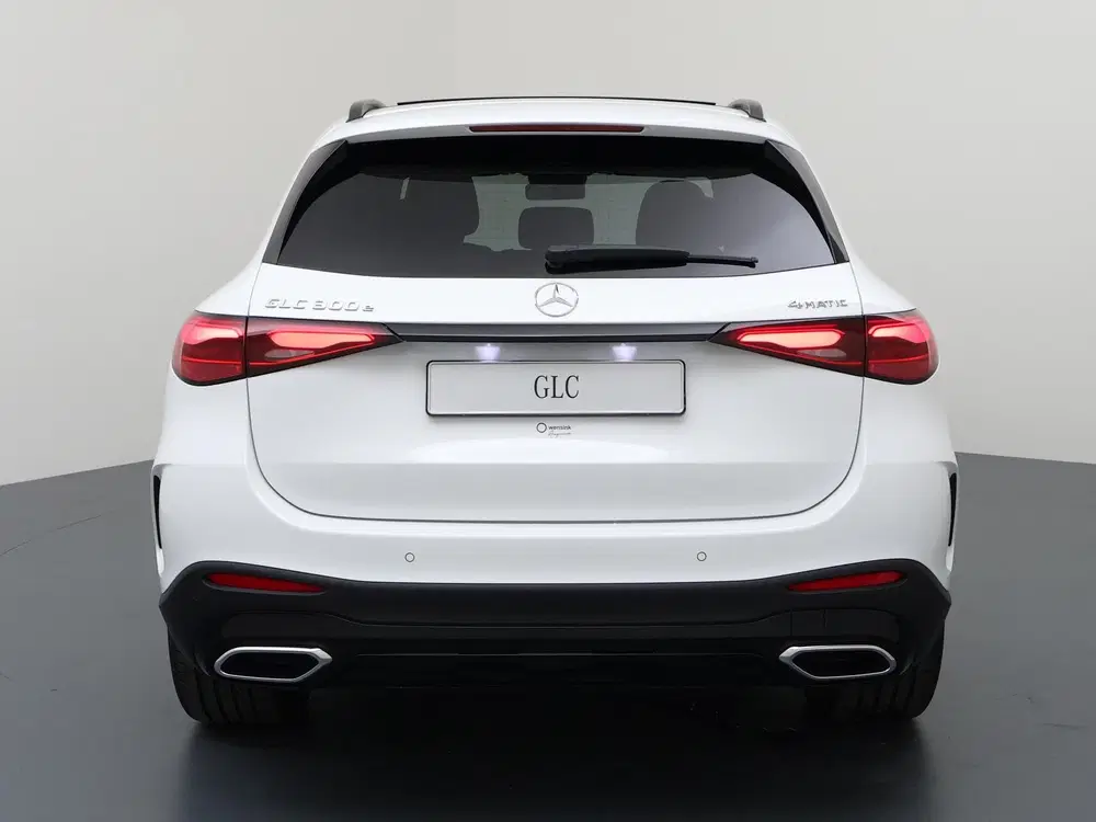 Mercedes-Benz GLC 300e 4MATIC AMG Line uit 2026, foto 4