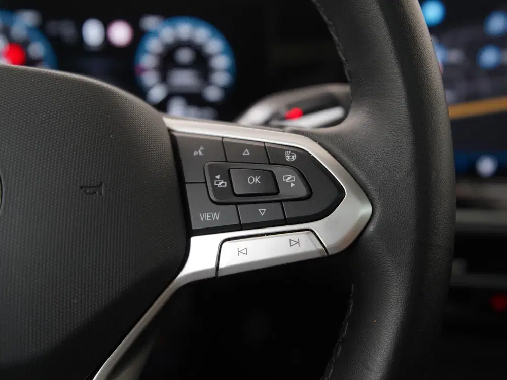 Volkswagen Passat 1.5 eTSI Business DSG uit 2024, foto 9