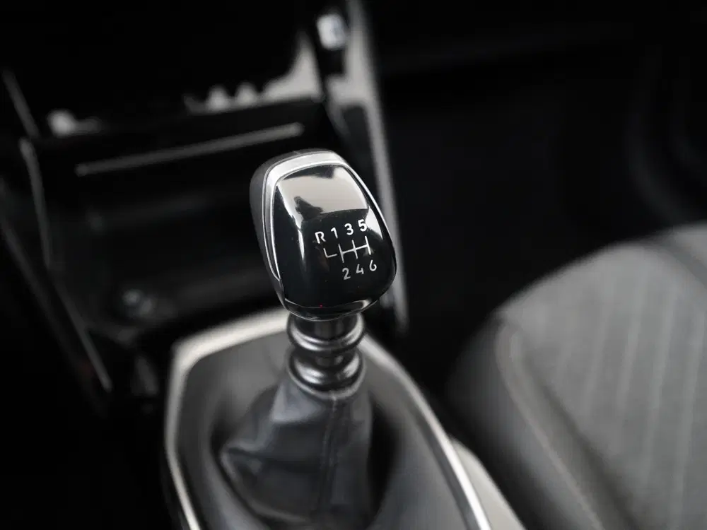 Peugeot 208 1.2 PureTech 100pk Allure uit 2025, foto 10