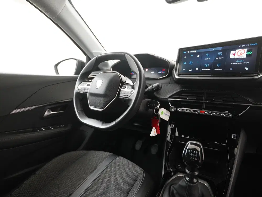 Peugeot 208 1.2 PureTech 100pk Allure uit 2025, foto 5