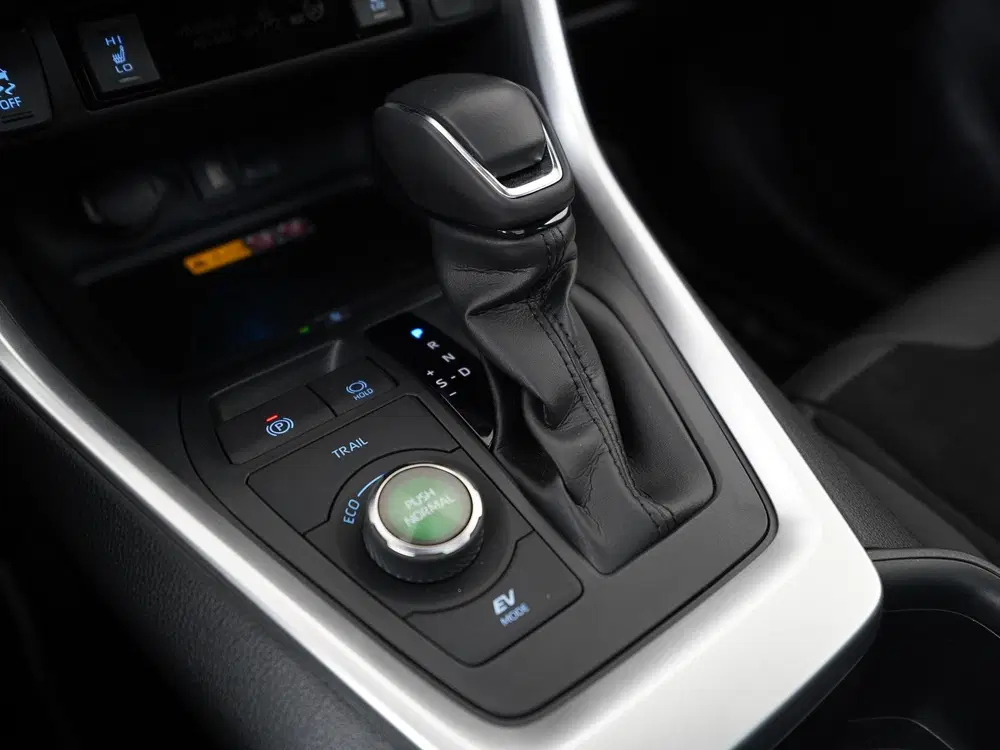 Toyota RAV 4 2.5 Hybrid AWD Bi-Tone uit 2022, foto 10