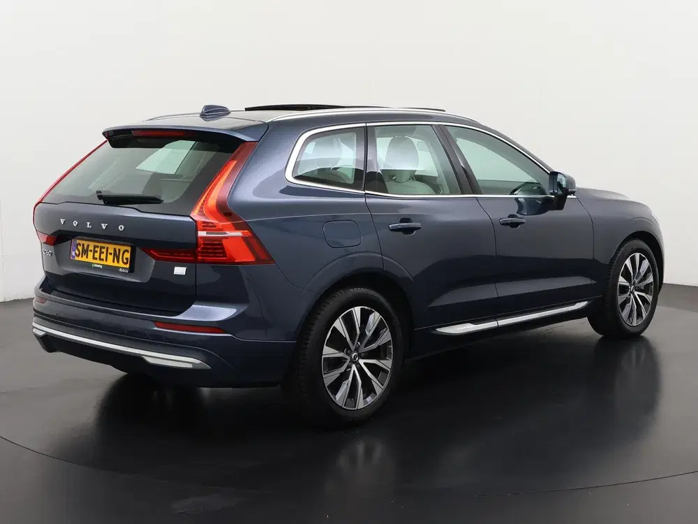 Volvo XC60 T8 Long Range AWD Plus Bright uit 2022, foto 5